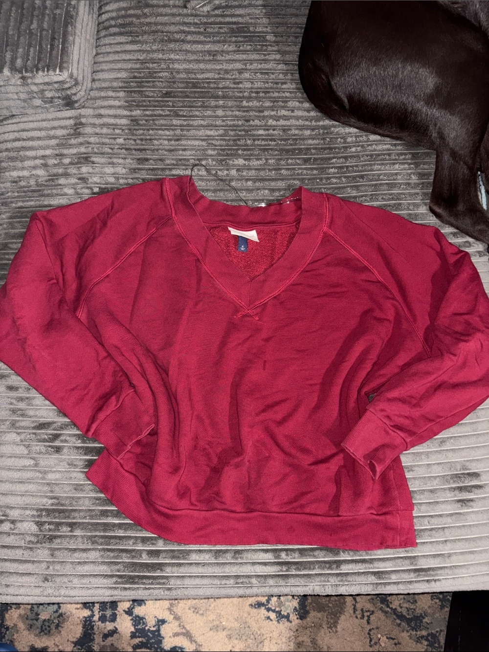 Universal Thread Red V-neck Pullover Sweatshirt